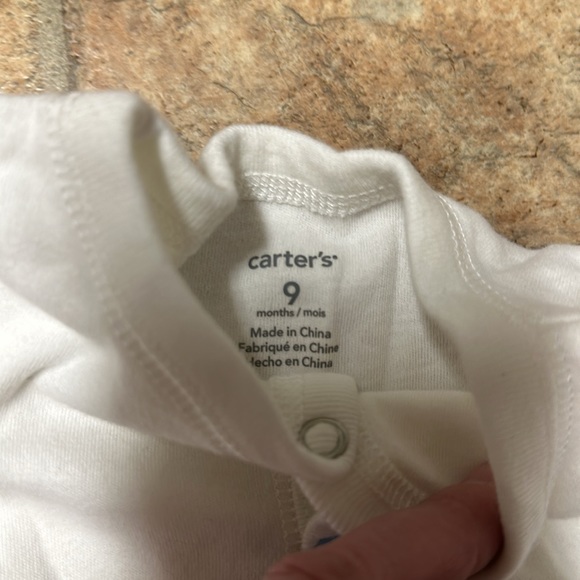 2 Closed foot onesie - Picture 4 of 4